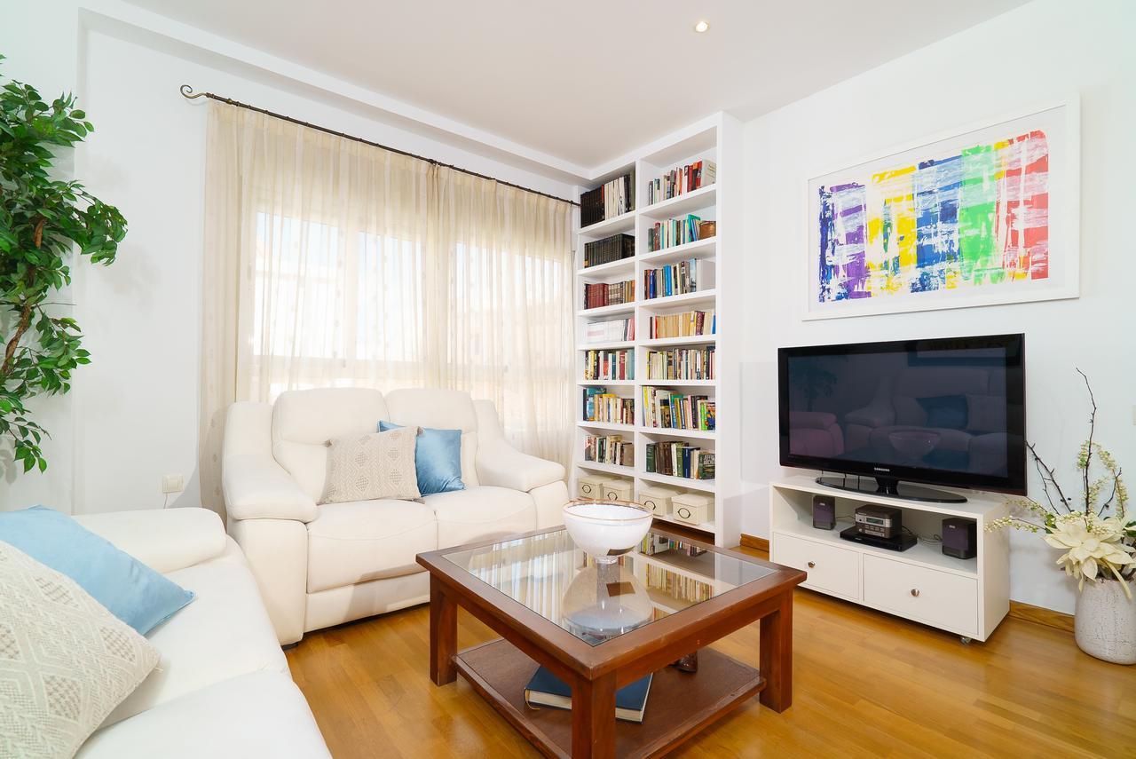 Vivaldi Valencia Apartment ภายนอก รูปภาพ