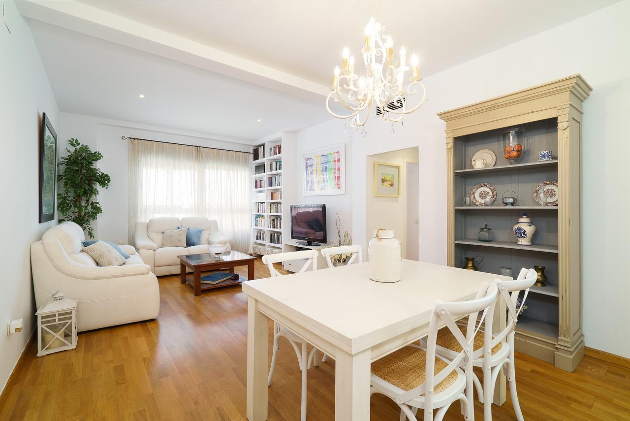 Vivaldi Valencia Apartment ภายนอก รูปภาพ